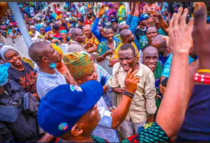 Breaking : Teslim Folarin Wins Oyo APC  Guber Primary Election, Defeats…