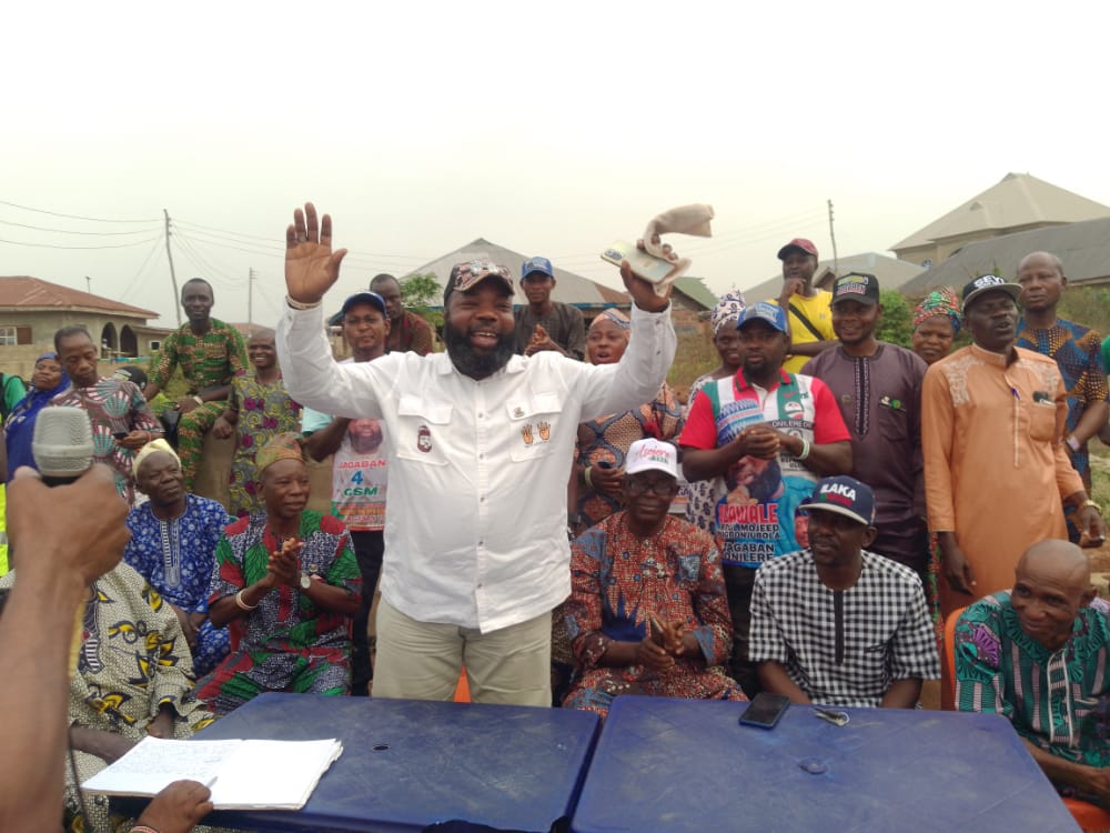 2023: Oluyole Community Extols Mogbonjubola, Declares Support For Makinde, All PDP Candidates