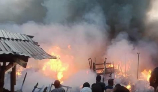 UPDATED: Fire Razes 25 shops In Ibadan (Photos)