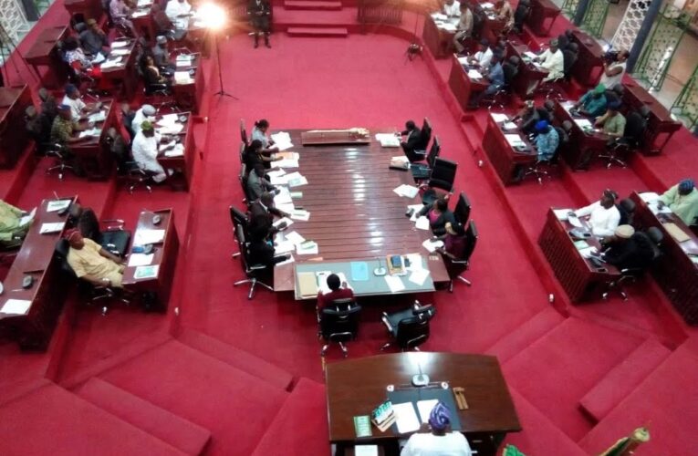 Oyo Assembly, Councillors Sack LG Bosses Over Alleged Corruption