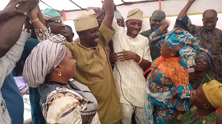 Breaking:Settle Finally Accepts Higher Authorities’ Decision, Embraces Olatunji As Consensus Candidate For Oluyole Chairman