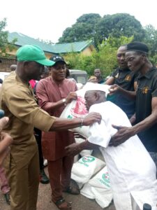 Makinde's Safer: Ibadan North Residents Agog,Commends Makinde Over Food Relief Packages (See Photos)