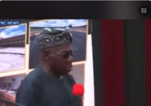 Video:Incredible!Obasanjo Fumes,Orders Oyo Monarchs To Stand Like kindergarten Pupils-Report