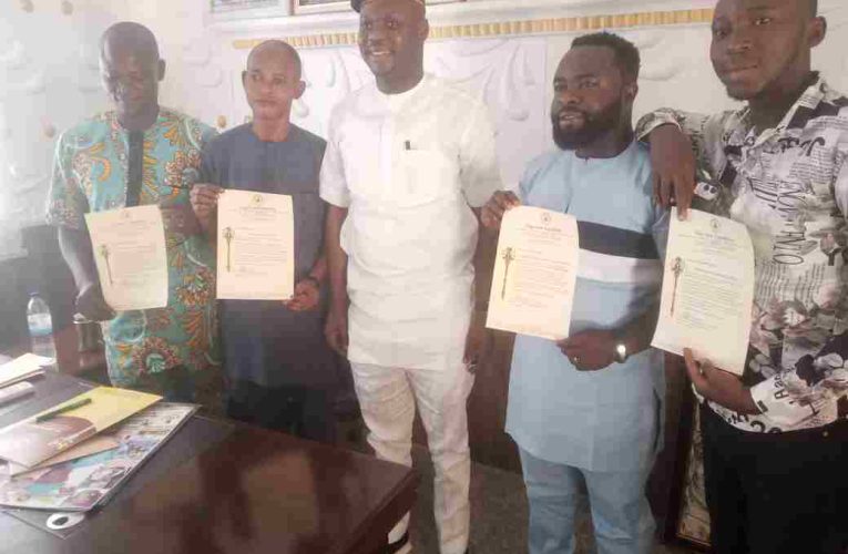 Pictorial:Oyo Lawmaker, Waheed Akintayo Appoints Aides