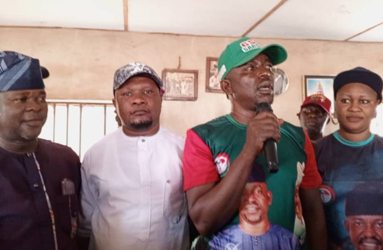 LG Poll: Emulate Makinde– Four Wards Demand Of Akeem Olatunji As Baale Olonde Declares Endorsement