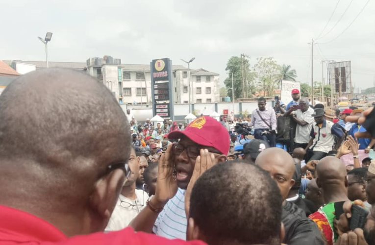 Oyo:Makinde Joins Labour Protest Calls For An End To Hardship And Hunger(See Photos)