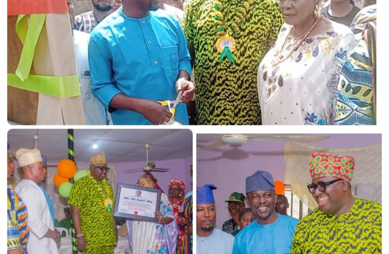 Oluyole LG Boss, Olatunji Commissions Borehole, Power Generator Donated By Akika to Artisans