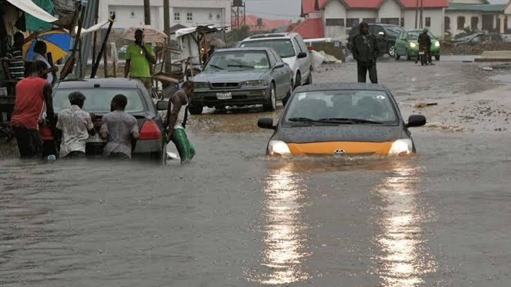 Full List :21 LGAs in 10 states, Federal Capital Territory submerged in flood — FG