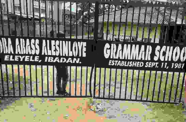 Constituency Equity : Odidiomo Commences ICT Hub at Abass Alesinloye Grammar , Eleyele Following Oke -Bola Success