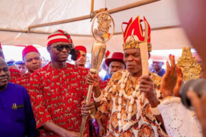 In Ebonyi , Gov’s Father Who Married 30 Wives, Has 108 Children, Becomes King