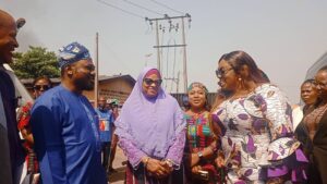 Oyo First Lady Wows Crowd at Official Launch of Pacesetter Transport Interstate Service