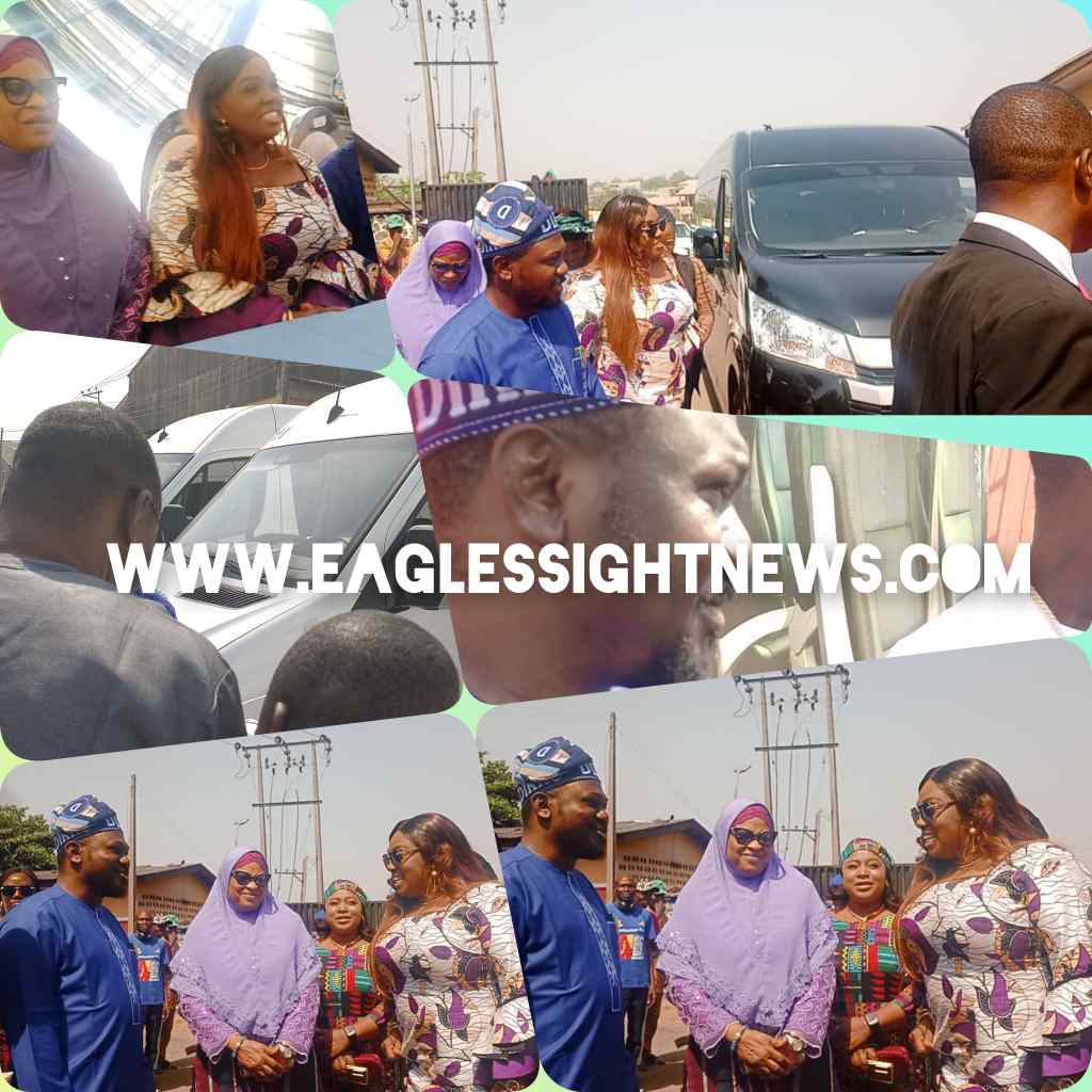 Oyo First Lady Wows Crowd at Official Launch of Pacesetter Transport Interstate Service