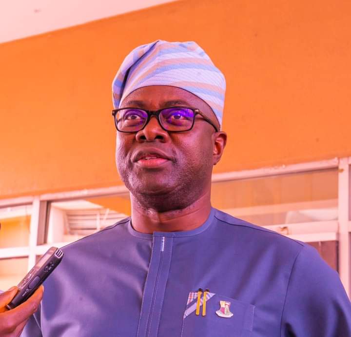 Oyo SUBEB Begins Distribution of Appointment Letters To 5,600 New Teachers, Monday