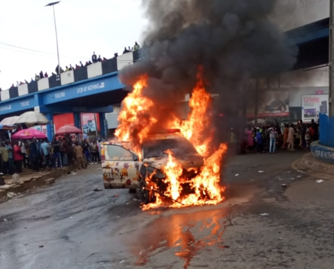 Oyo Amotekun Patrol Van Razed by Fire in Mokola, Ibadan