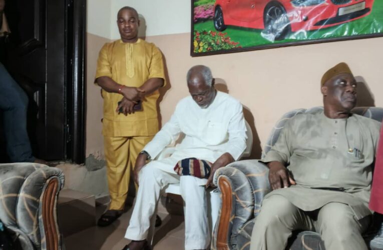 Ojo Peter Was a Professional Who Left Us at His Prime – Oyo Acting Governor Visits Slain Journalist’s Family