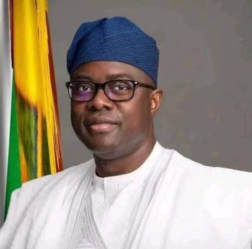 Hon Comforter Congratulates Makinde on Sun Newspaper Political Personality of the Year Award