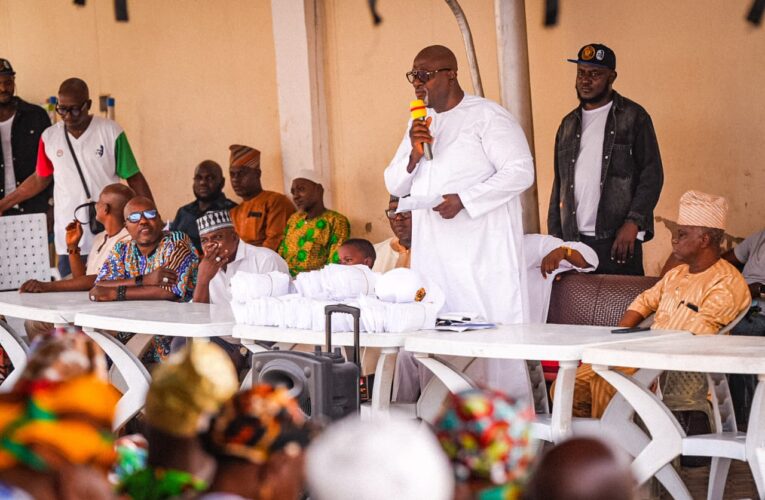 Odidiomo Extends Ramadan and Lent Support to Constituents in Ibadan North-West/South-West