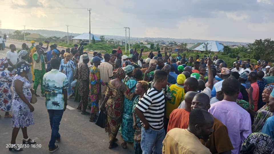 Makinde Approves ₦4.6bn Compensation For Circular Road Property Owners, Reduces Setback to 75 Metres